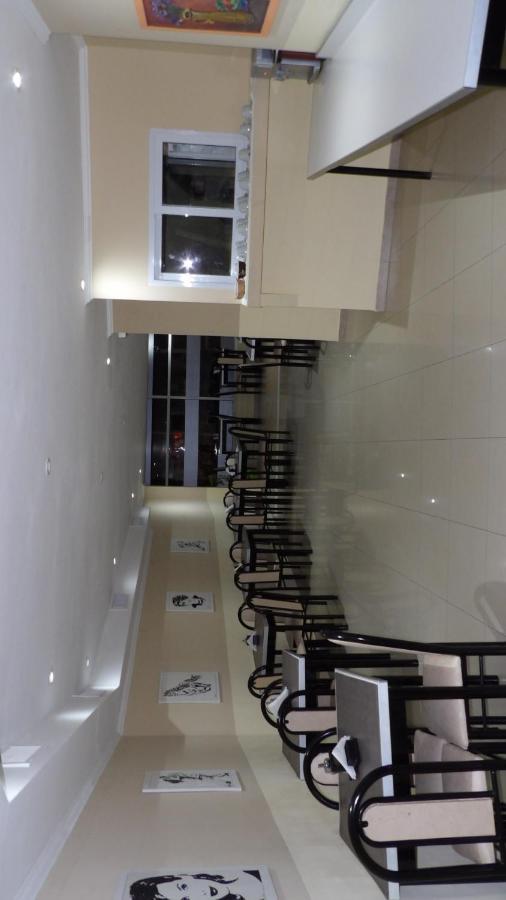 Hotel Caleta Olivia Exterior photo